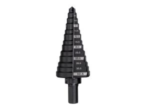 M 6 - M 32 - 1 pc